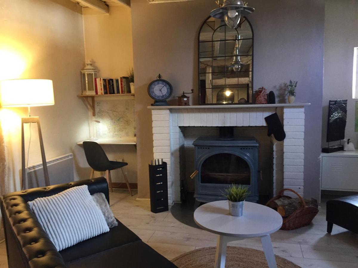 Maison IZARO Précy-Saint-Martin Extérieur photo