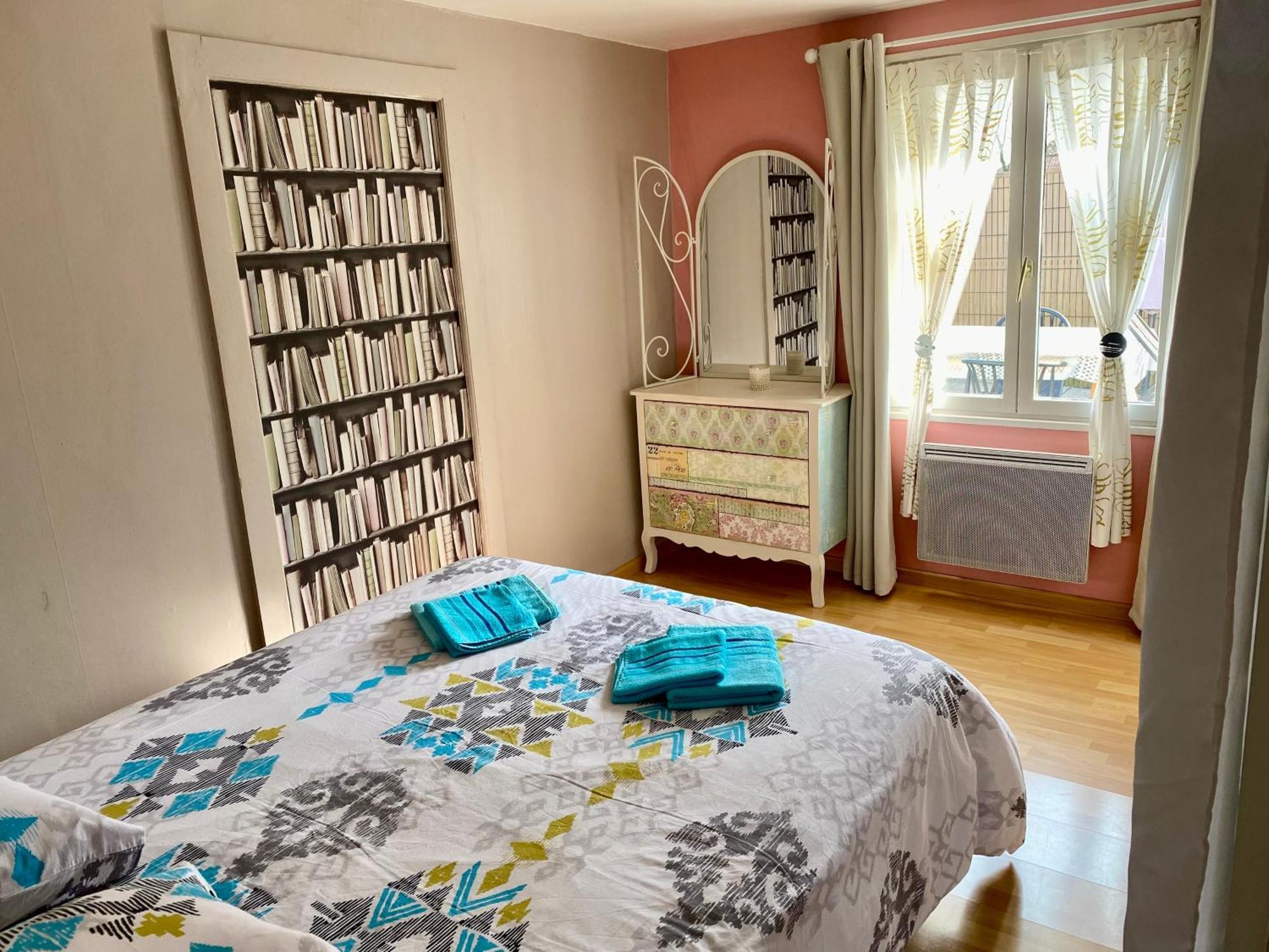 Maison IZARO Précy-Saint-Martin Extérieur photo